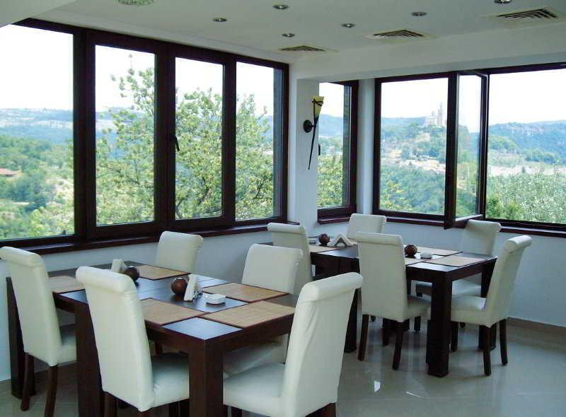 The Hill Hotell Veliko Tărnovo Exteriör bild