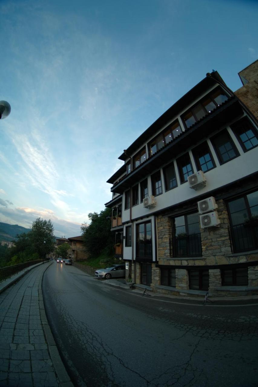 The Hill Hotell Veliko Tărnovo Exteriör bild
